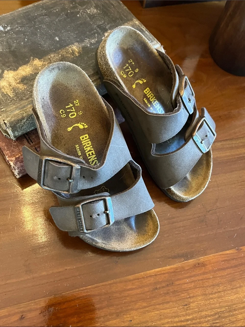 N/A arizona sandal
